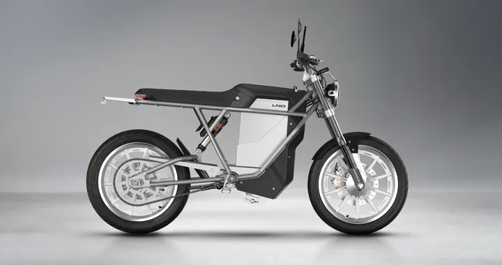Land Energy lancia la District anche in versione Scrambler