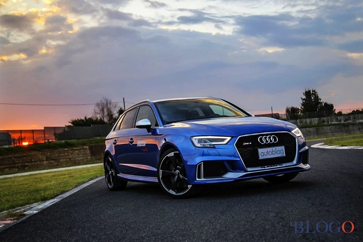 Audi RS 3: la prova in pista e su strada