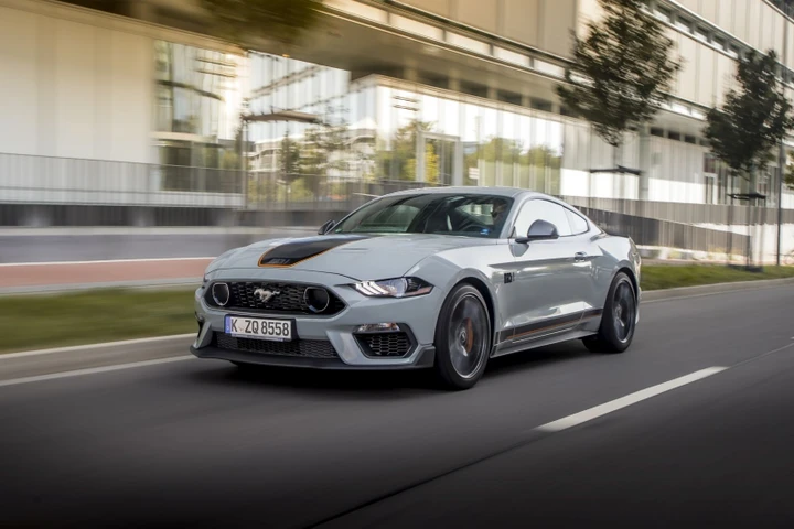Ford Mustang: la versione sportiva Mach 1 per il mercato italiano