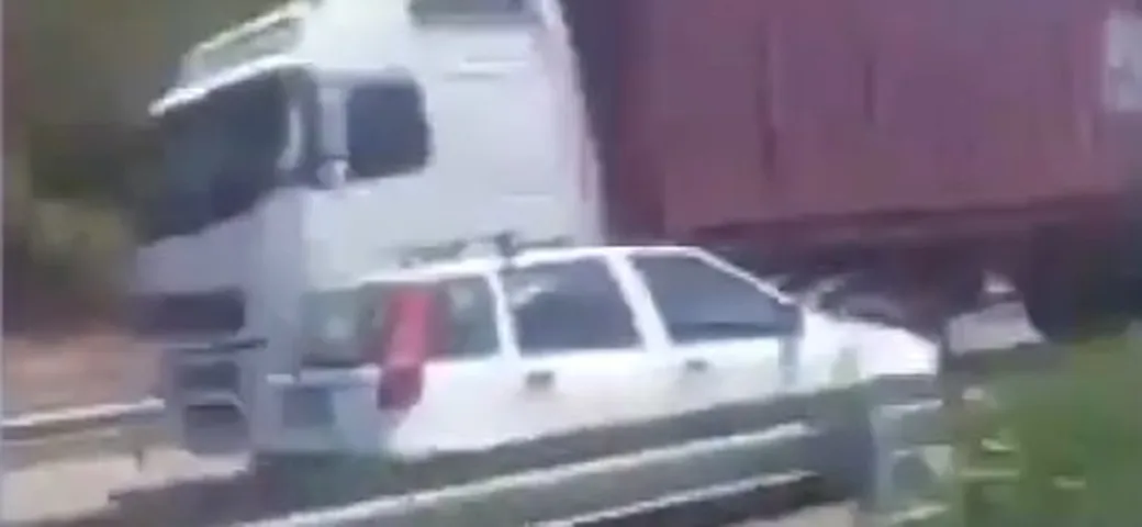 Sicilia: contromano in autostrada [Video]