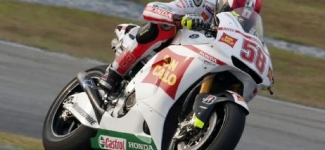 Nuova livrea per il team Gresini. Migliora Melandri, ancora indietro Simoncelli.