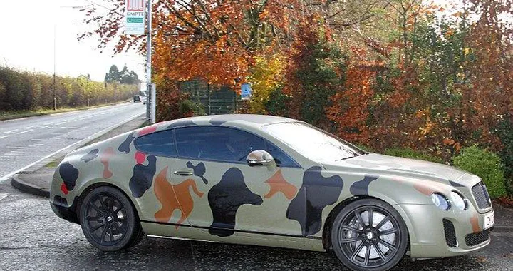 Mario Balotelli dice addio alla sua collezione di auto da sogno