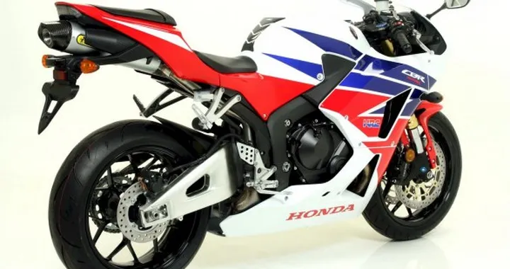 Arrow e Giannelli: silenziatori per Honda CBR600RR 2013