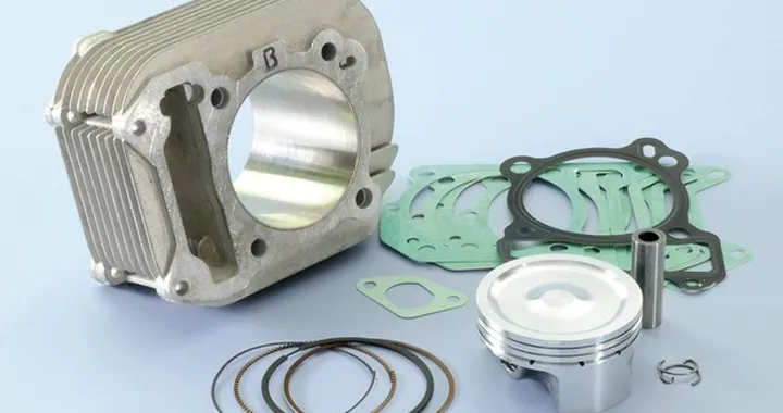 Polini: Kit per motori Piaggio Leader - Vespa 125/150 4T 2V