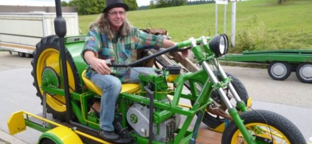 Foto del giorno: Chopper John Deere