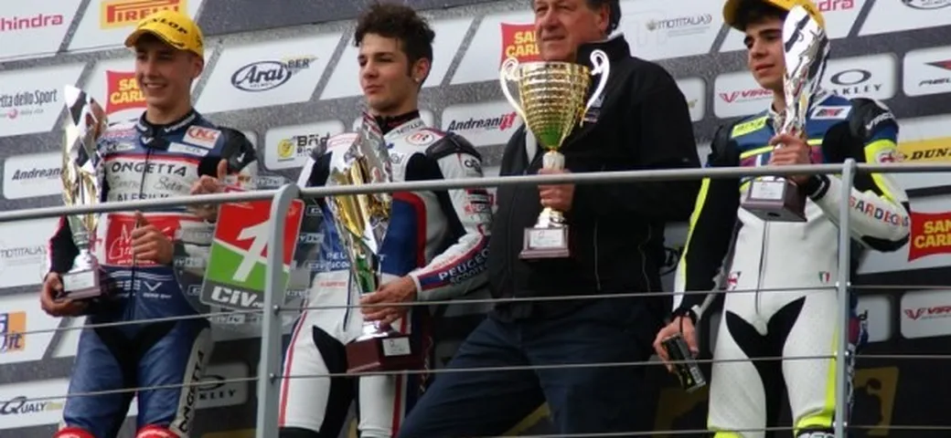 CIV Moto3 Mugello. Peugeot: veni, vidi, vici. Il “Magnifico” Lorenzo Dalla Porta trionfa in gara 1 e sfiora il bis con il “Leone”