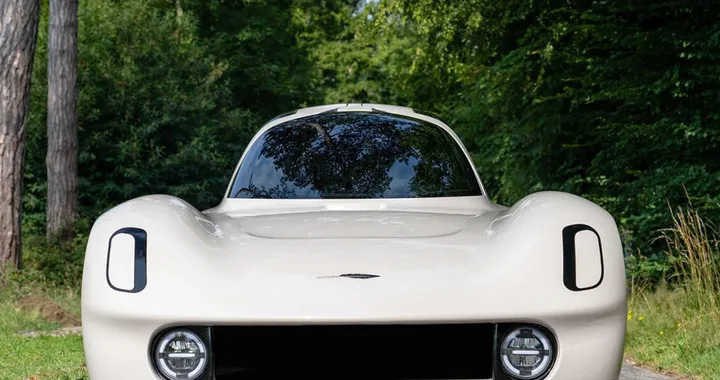 Line, l’auto elettrica francese dall’autonomia sorprendente: 500 km con 15 kWh