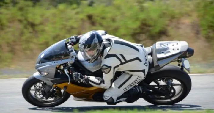 Scatto in Corsa: i soliti due al Sagittario