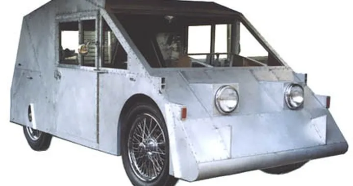Electric Freemobile: l'auto più brutta della storia?