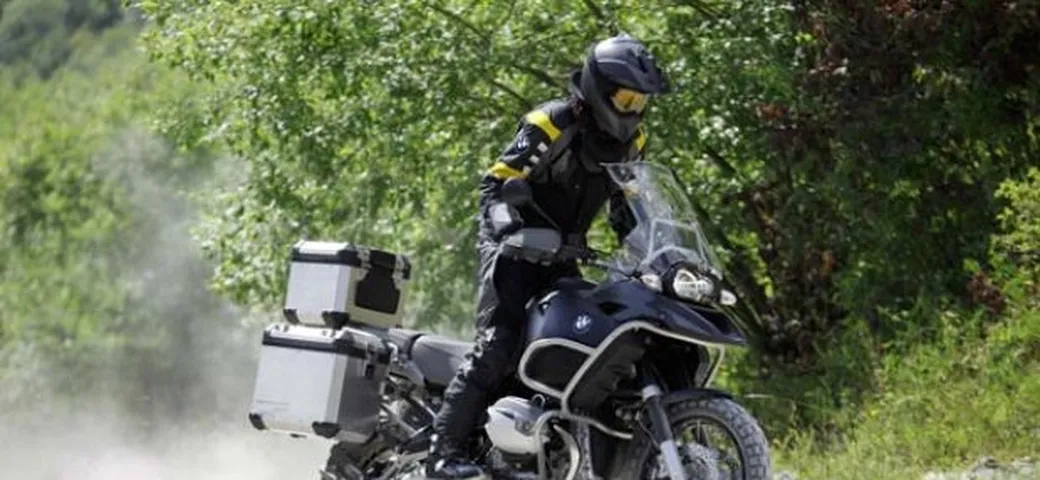 Mercato, classifiche Top 100 di Maggio. Imprendibile BMW R 1200 GS, testa a testa Beverly 300 e SH300i