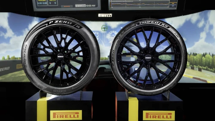 Pirelli apre il mercato ricambio a P Zero R e P Zero Trofeo RS