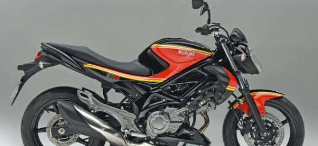 Suzuki Gladius Barry Sheene Limited Edition