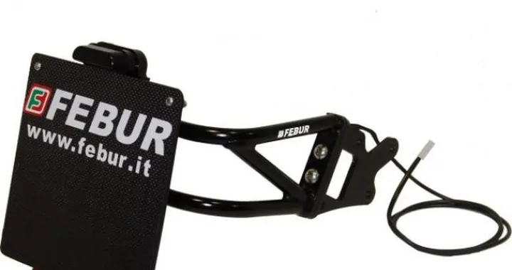 Febur: Portatarga “basso” per Yamaha TMax 530 2012