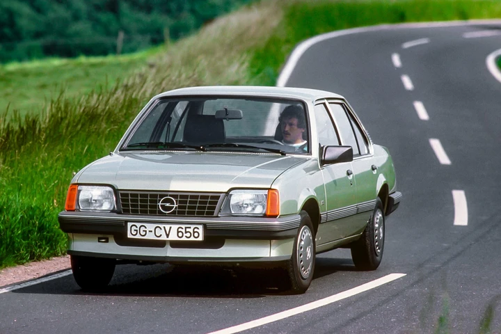 Opel la Ascona 1.8i: la prima tedesca a montare il catalizzatore pensato per l'Europa