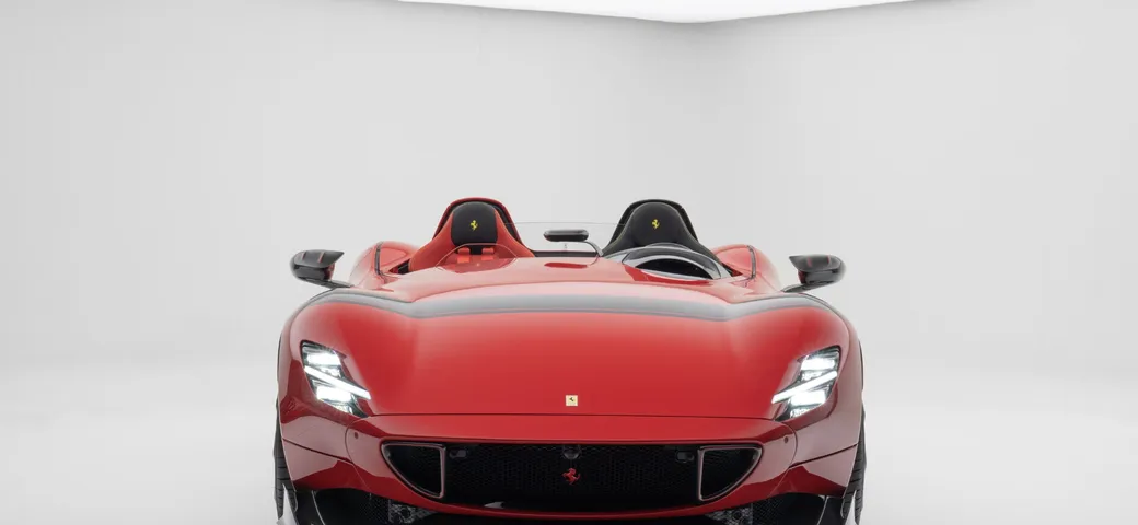 Ferrari SP2 Mansory Bespoke: il tuning delle barchette con il V12 di Maranello