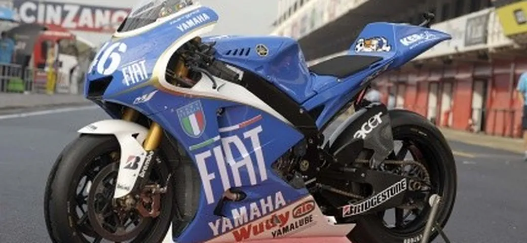 Ecco la Yamaha YZR M1 