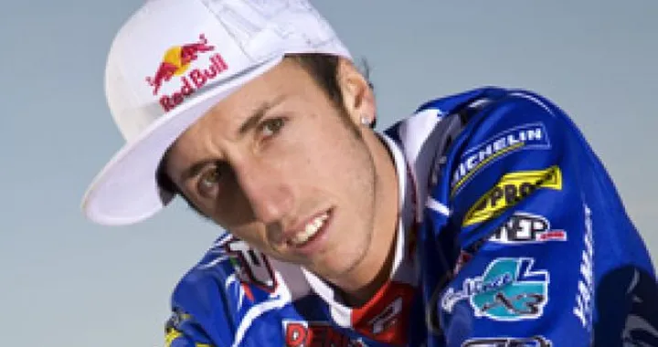 Red Bull Bike Invasion a Milano. Con Tony Cairoli al 63° Red Bull Motocross of Nations