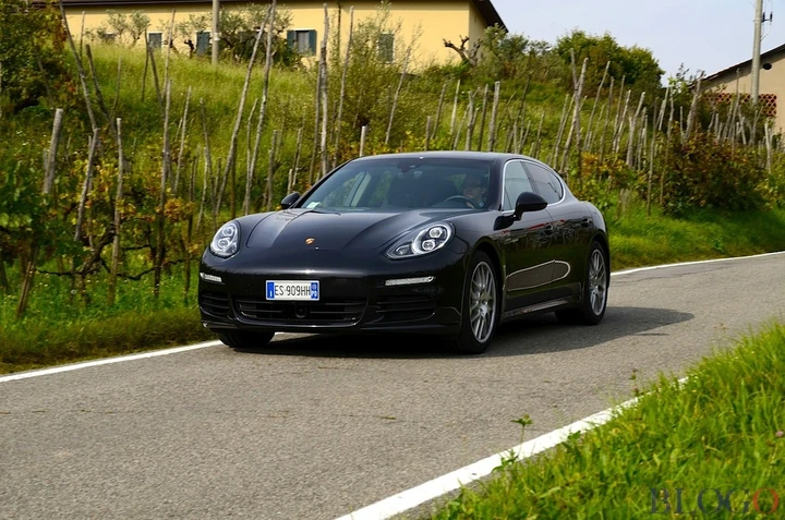 Porsche Panamera S e-Hybrid: la nostra prova su strada
