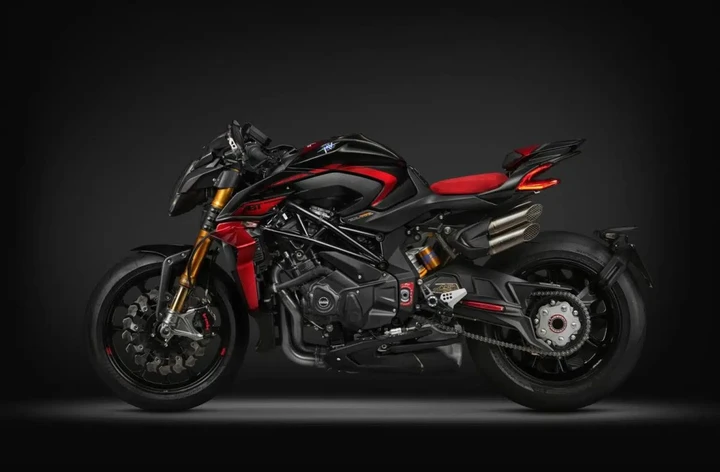 MV Agusta Brutale 1000 ABT: 208 CV e solo 130 esemplari