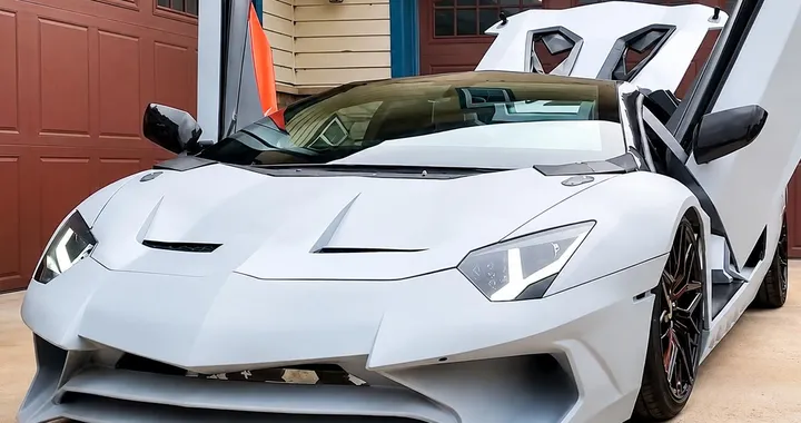 Costruisce una Lamborghini in giardino: un ricambio da 150 dollari lo trova a 20 sulla VW