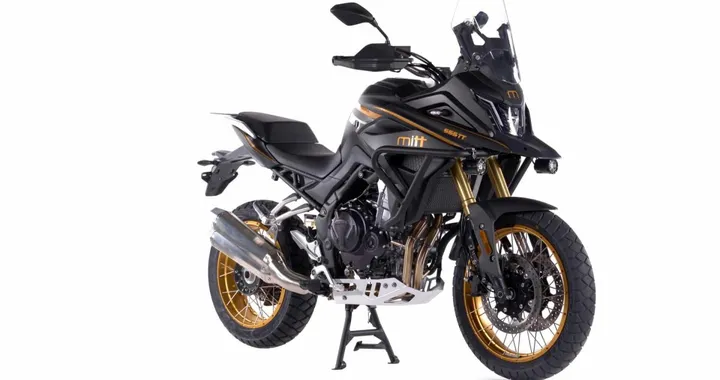 MITT TT 555 Gold Edition 2025: la nuova regina delle moto adventure