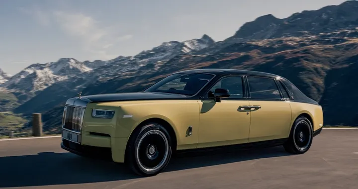 Rolls-Royce Phantom Goldfinger: l’omaggio dorato a James Bond