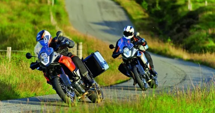 KTM Orange Days, weekend dedicati alla prova delle moto stradali