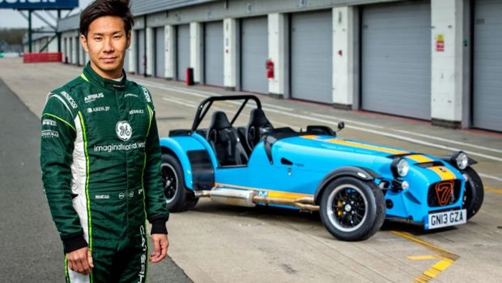 Caterham 620R: Kobayashi la guida a Silverstone