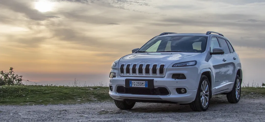 Jeep Cherokee 2.2 MJT 4WD Overland: prova su strada