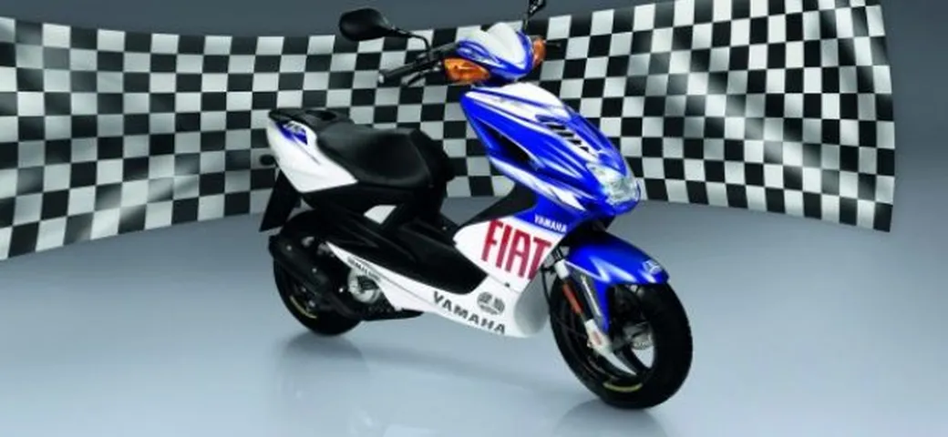 Aerox Fiat Yamaha Team Race Replica 2010