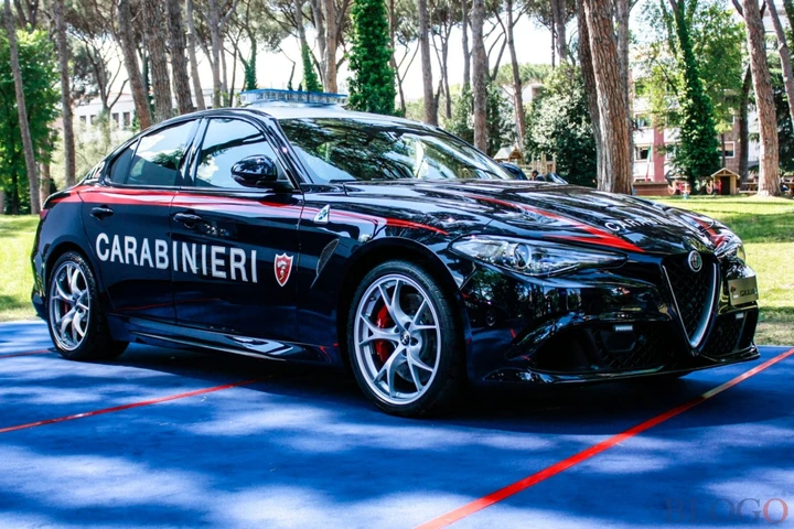 Forze dell'ordine e automobili: la classifica delle 10 migliori supercar della Polizia