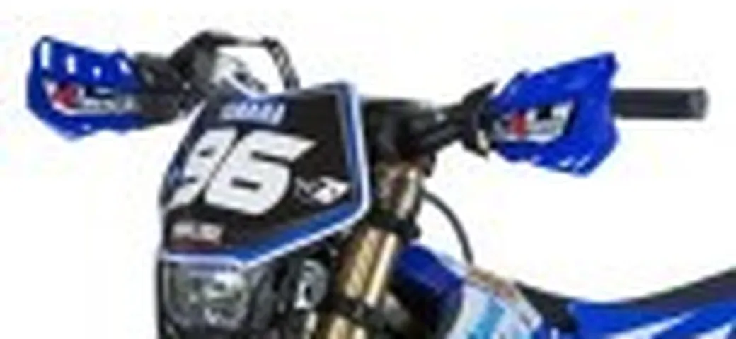 Yamaha presenta i Team Racing 2015, ma la star è la nuova R1 [Video]