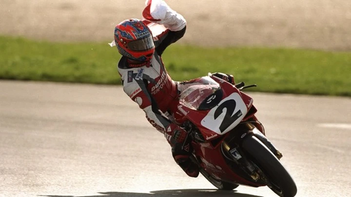 Finale incandescente in Qatar. I precedenti storici del Mondiale SBK