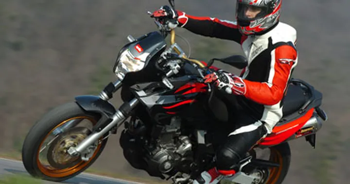 Aprilia Pegaso diventa Factory