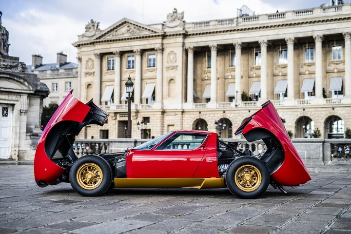 Auto storiche: la Lamborghini Miura SV di Todt a Rétromobile