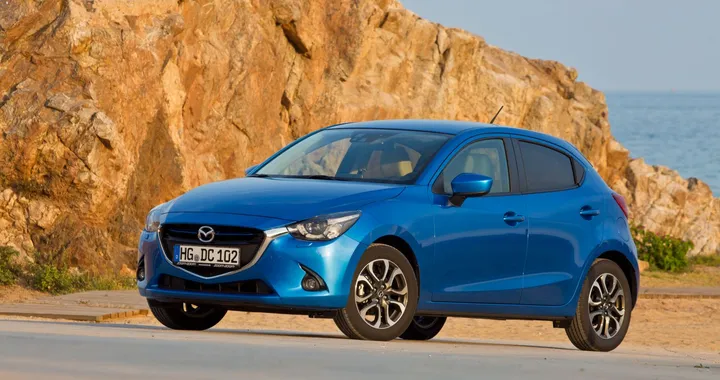 Nuova Mazda 2: sarà la gemella della Toyota Yaris?