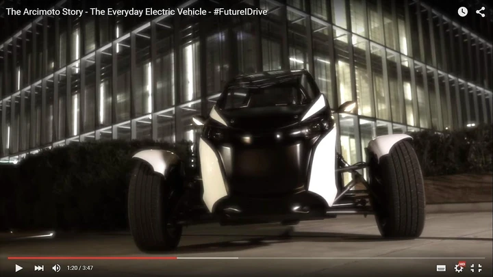 Arcimoto SRK: mobilità ecologica su tre ruote