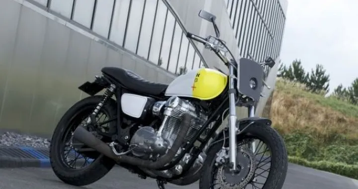 Kawasaki W800 Starck Boxer: il trionfo del vintage design!
