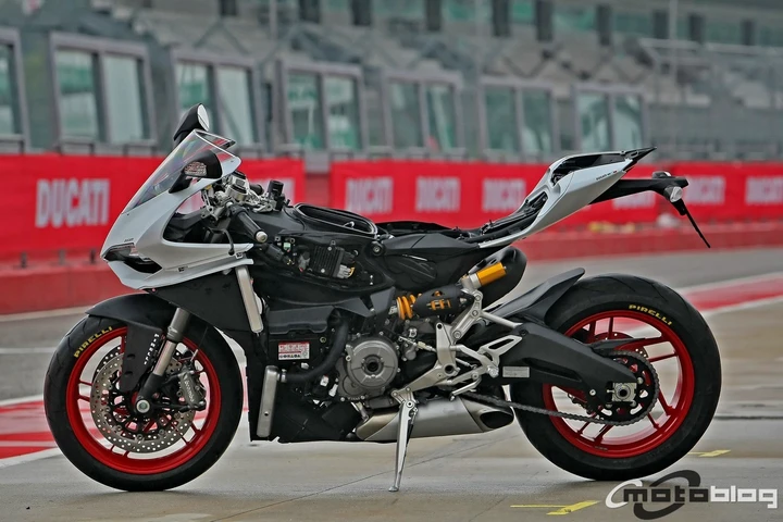 Ducati Panigale 959, Hypermotard 939 e Hyperstrada 939