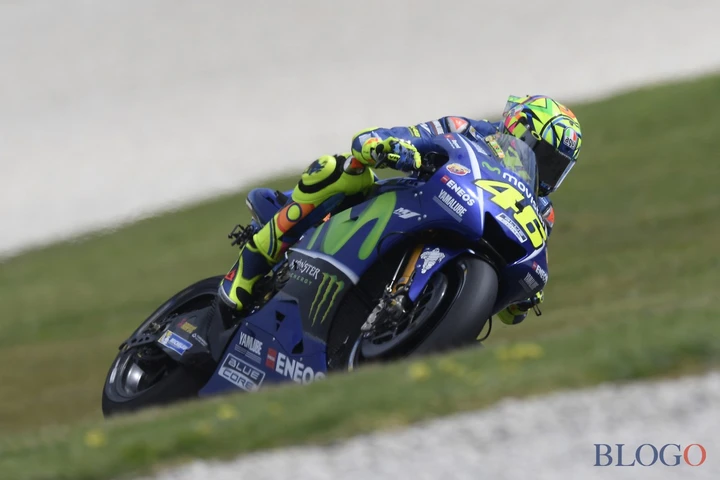 Australia, Rossi 12° nel Day-1: 