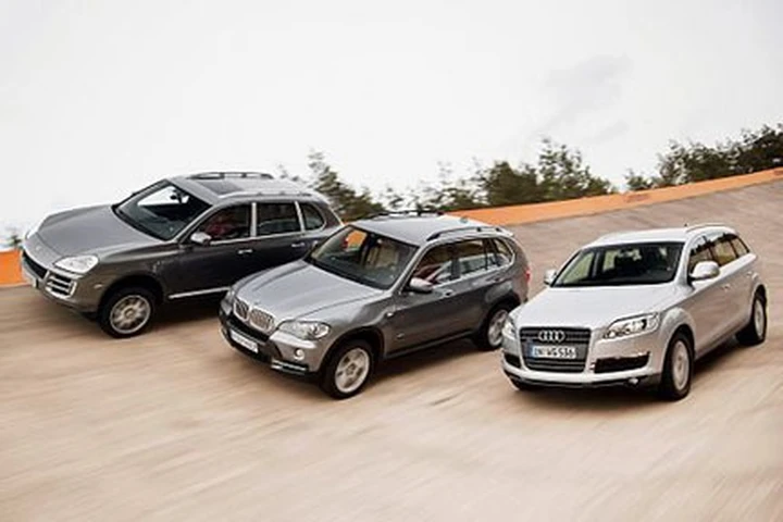 Nuova Bmw X5 a confronto con Audi Q7 e Porsche Cayenne