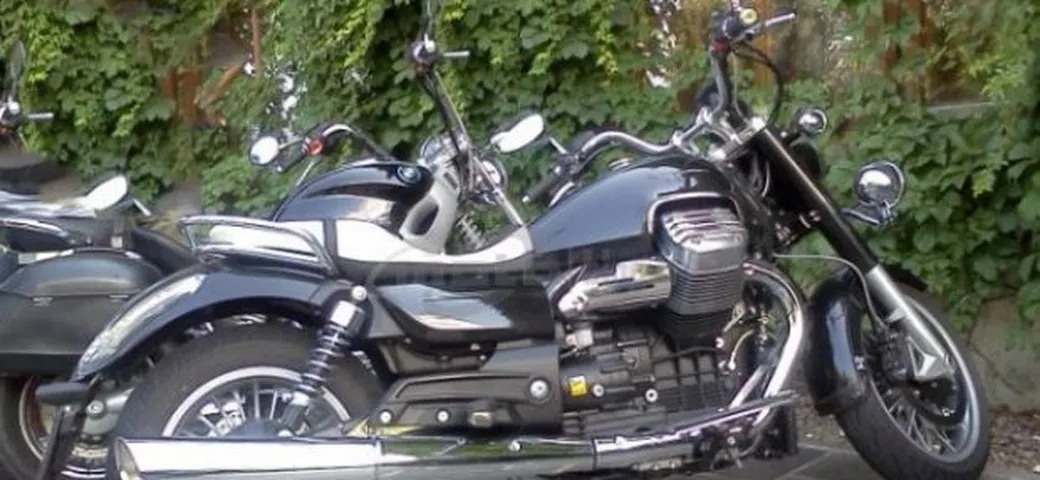 Moto Guzzi California 1400 2013 avvistata in Italia