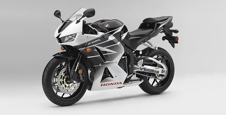 Honda: addio alla CBR600RR e nessuna Hornet 800