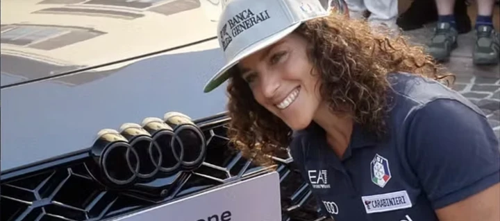 Brignone e Goggia, regalo da 639 CV: Audi consegna alle campionesse la RS5 Avant