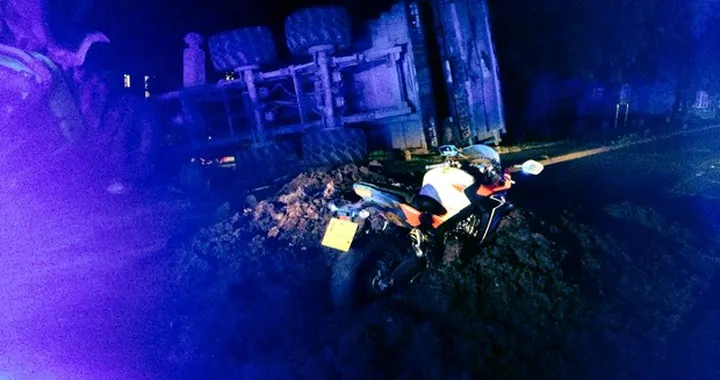 Quando la moto finisce nel letamaio