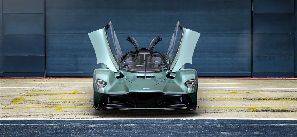 Aston Martin Valkyrie Spider: oltre 1.000 CV di potenza