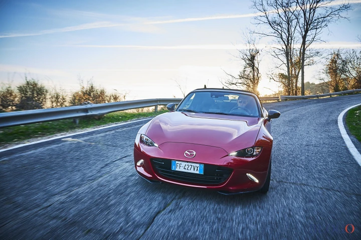 Sconti Mazda: la MX-5 a 24.500 euro
