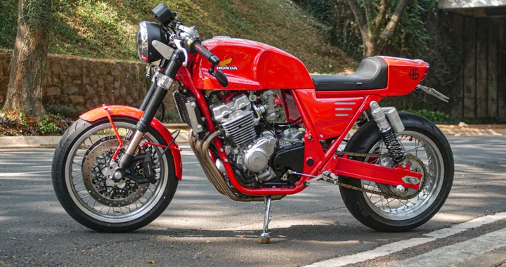 Dal dolore alla leggenda: questa Honda CB400SF è rinata per un’amicizia eterna