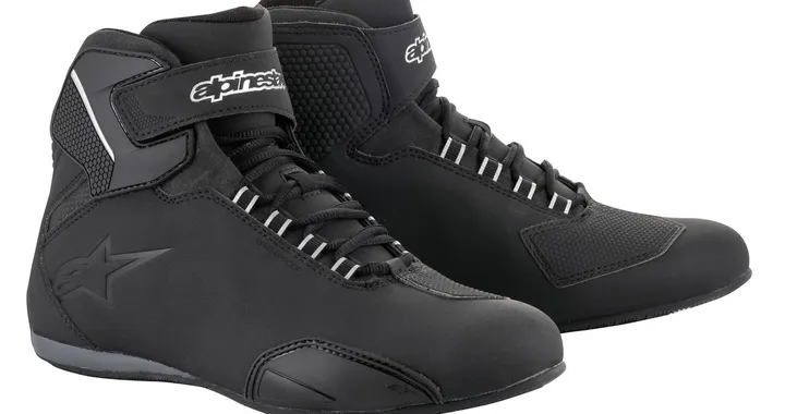 Abbigliamento moto ed accessori Alpinestars: nuova collezione 2019