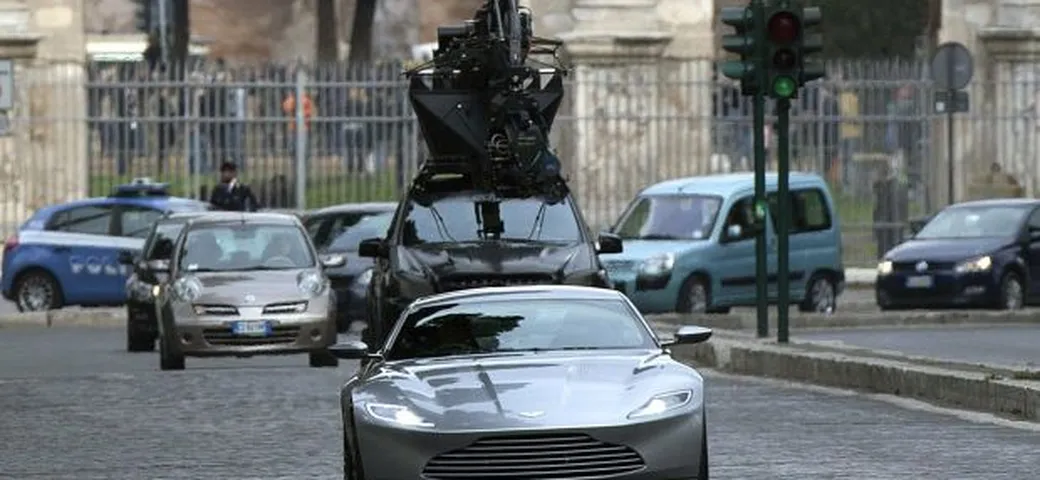 James Bond: in Spectre distrutte auto per 32,5 milioni [Video]